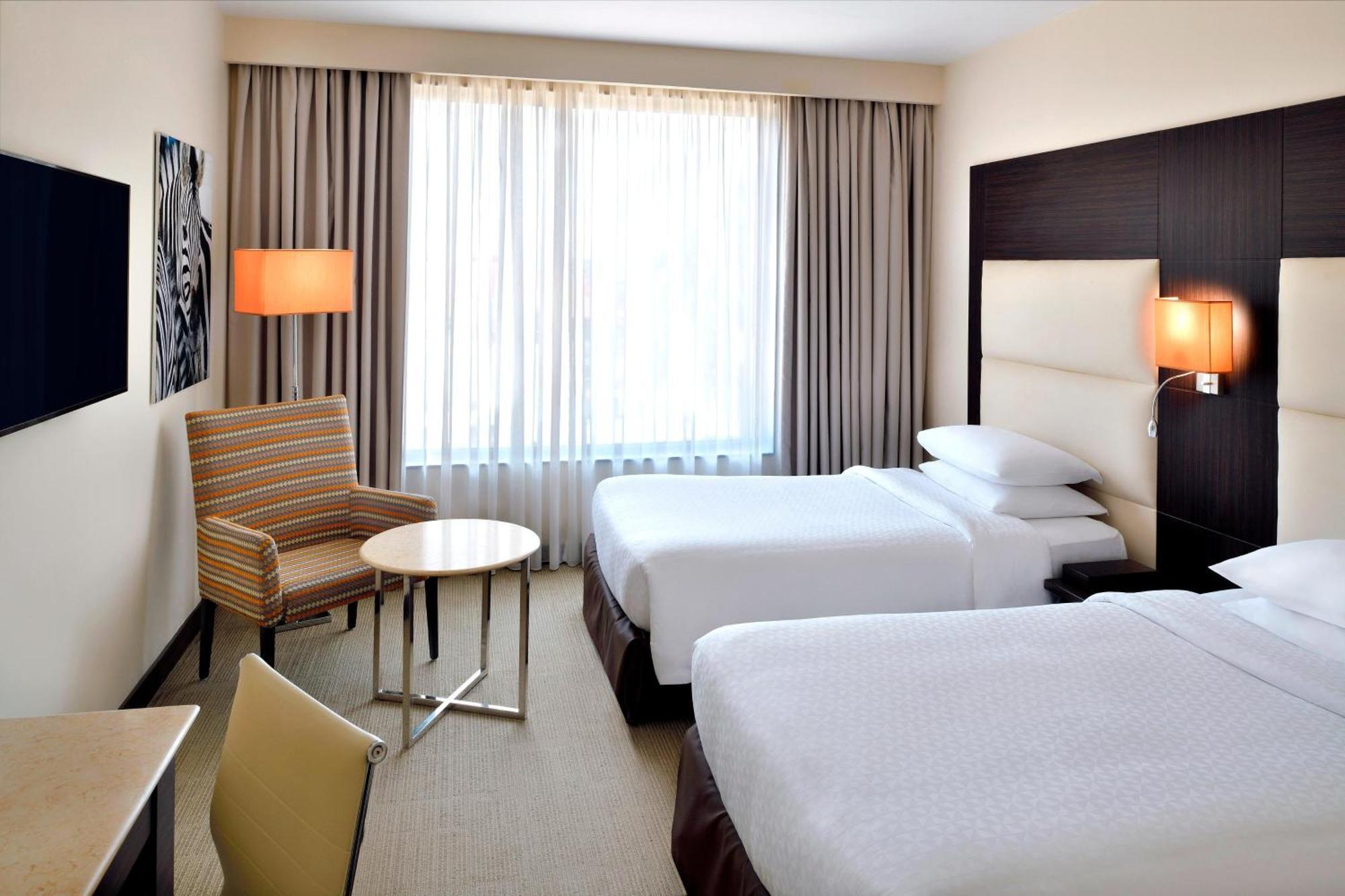 Four Points By Sheraton Nairobi Hurlingham מראה חיצוני תמונה