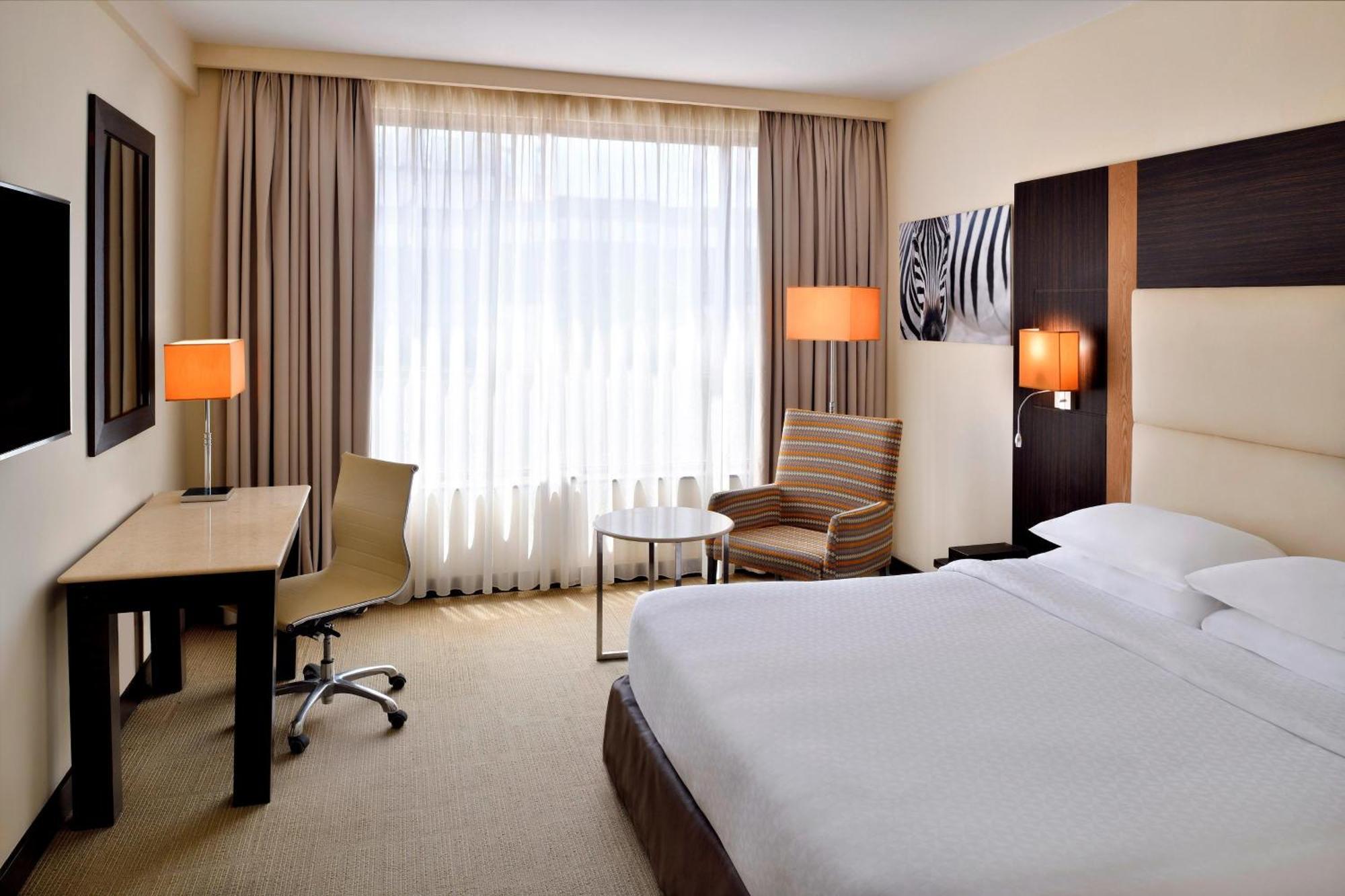 Four Points By Sheraton Nairobi Hurlingham מראה חיצוני תמונה